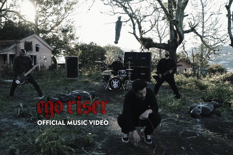 REST IN CHAOS: VIDEOCLIPE DE 