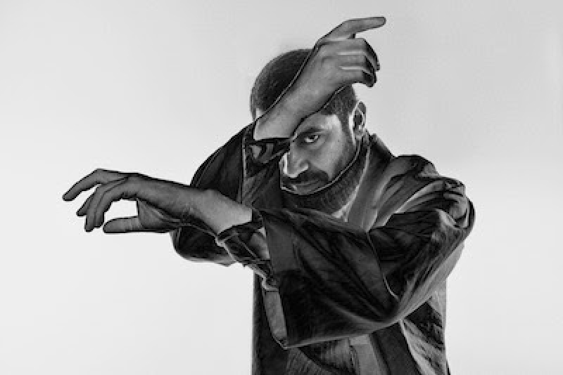 OPINIÃO 35 ANOS APRESENTA: CRIOLO - INGRESSOS DE 2o LOTE  DISPONÍVEIS APENAS PARA O DIA 05/12