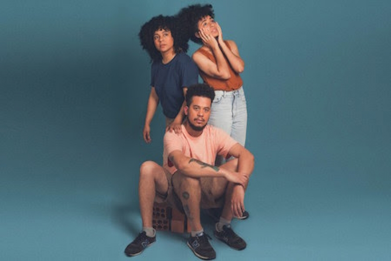 THE INTERNET: TUYO FAZ SHOW DE ABERTURA