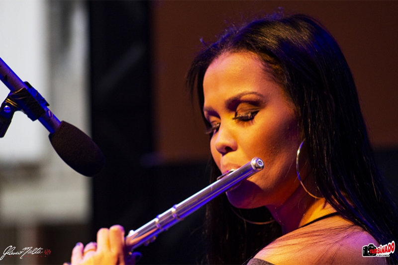 ANA CAROLINA BUENO - VIDA DE FLAUTISTA NA VIRADA SUSTENTÁVEL DE PORTO ALEGRE 