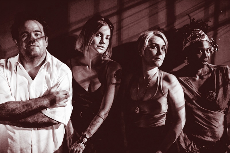 ESPETÁCULO CORAÇÃO DE BÚFALO, NO TEATRO DA SANTA CASA, POA, 9 E 10 DE MAIO