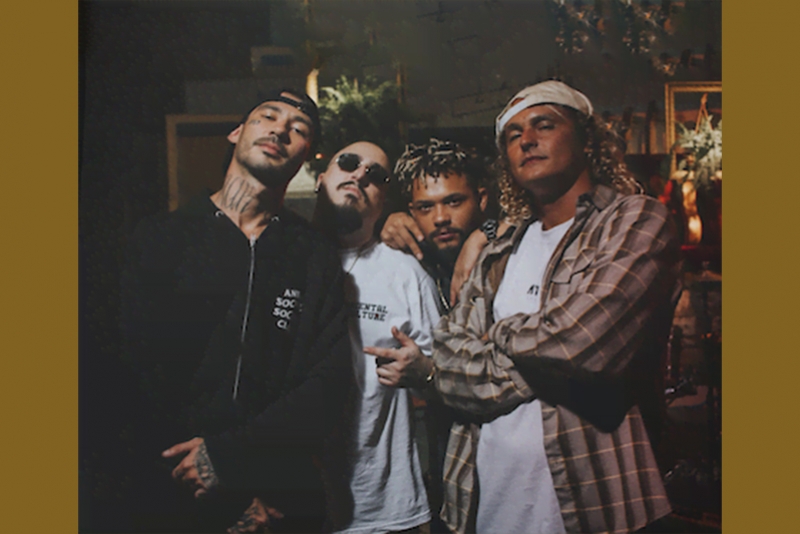 OPINIÃO PRODUTORA APRESENTA ORIENTE – ACÚSTICO