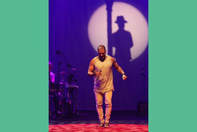 DIOGO NOGUEIRA APRESENTA SEUS SUCESSOS EM PORTO ALEGRE