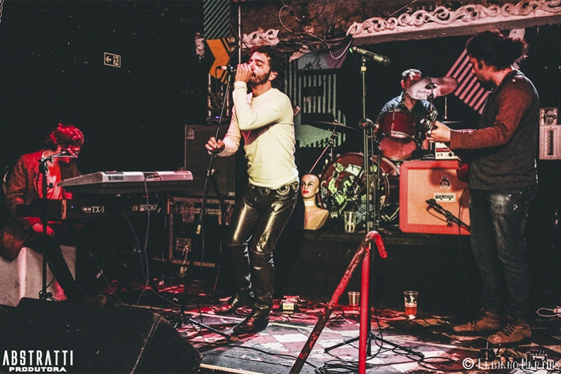 ROADHOUSE BAND THE DOORS TRIBUTE NO CASTELO DIA 7 DE SETEMBRO
