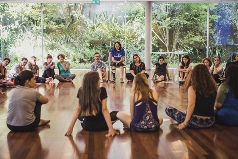 OFICINA DE DANÇA GRATUITA PARA PESSOAS COM OU SEM DEFICIÊNCIAS ACONTECE NESTE SÁBADO NO INSTITUTO LING