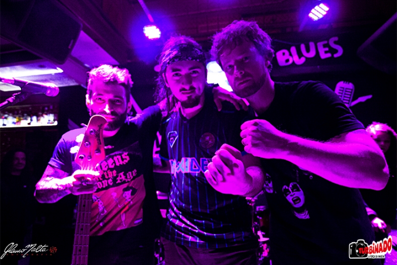 ZERODOZE - GRANDE APRESENTAÇÃO LANÇANDO SEU PRIMEIRO DVD AO VIVO