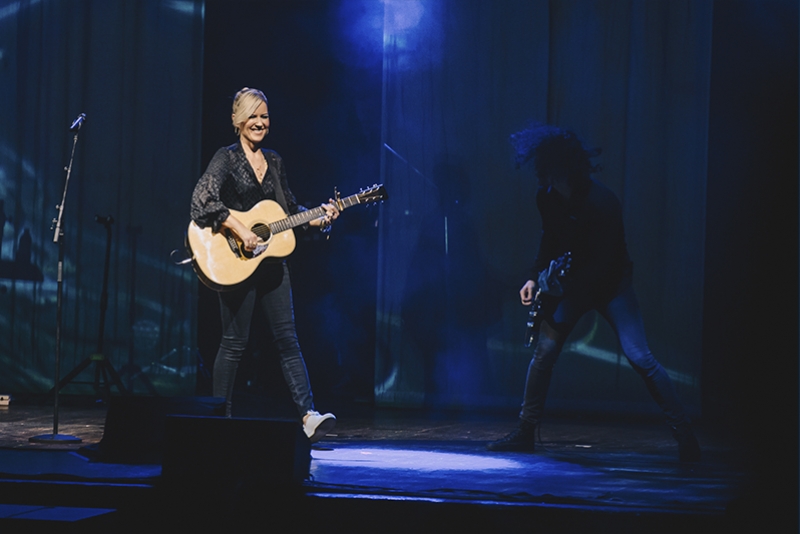 FOTOS DA PRIMEIRA APRESENTAÇÃO DE DIDO NO BRASIL
