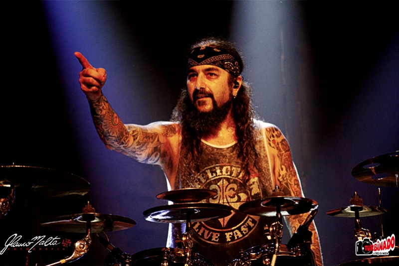 MIKE PORTNOY - O MONSTRO DAS BAQUETAS CONQUISTA PORTO ALEGRE