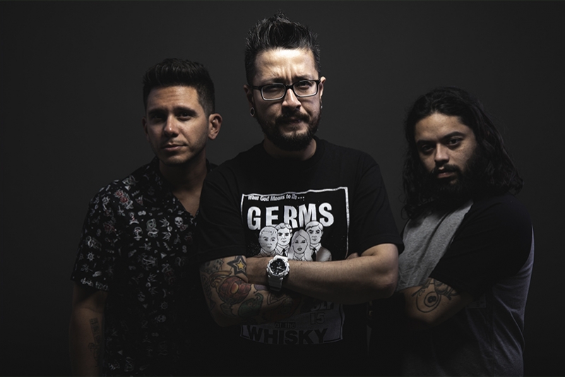 MINERVA ASSINA COM SELO ARGENTINO RAZOR RECORDS