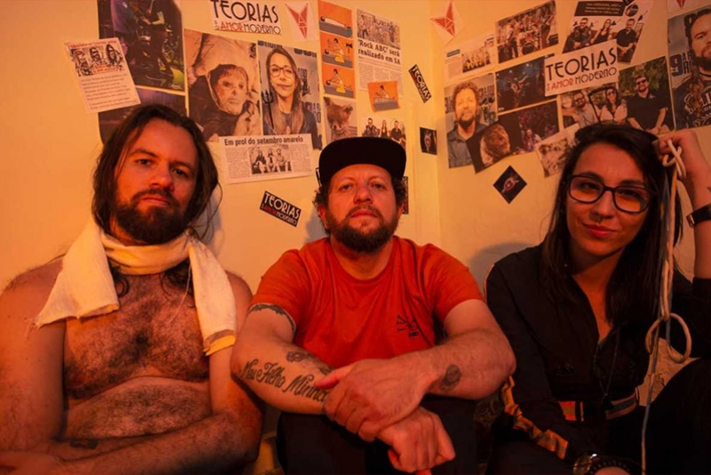TEORIAS DO AMOR MODERNO LANÇA DIVERTIDO CLIPE PARA A MÚSICA 'RUA AUGUSTA