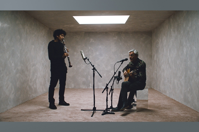 AUDITÓRIO ARAÚJO VIANNA APRESENTA CAETANO VELOSO