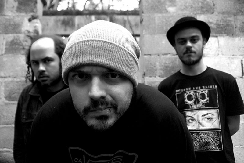 MARS ADDICT  ASSINA COM SELO E DIVULGA DATA DE LANÇAMENTO DE FULL ALBUM