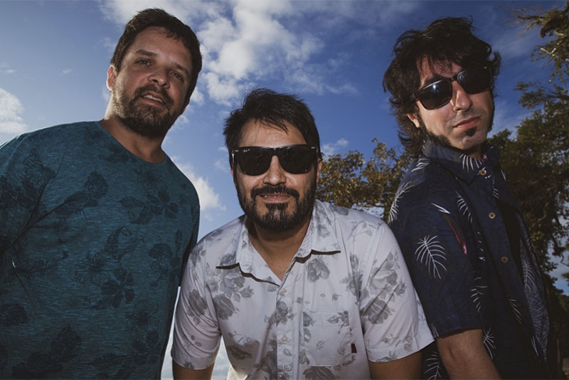 OS PAMPA HAOLES, SURF MUSIC DE PORTO ALEGRE, QUER SUA AJUDA EM ÁLBUM DE ESTREIA