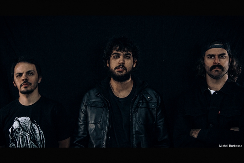 CONCRETE MONKEY ASSINA COM SELO E ANUNCIA DATA DE LANÇAMENTO DE DISCO