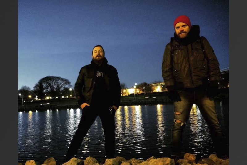 TWO STEP FLOW LANÇA NOVO CLIPE COM VERSÃO DE “GET UP STAND UP” DE BOB MARLEY