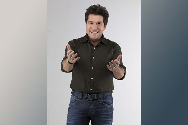 CANTOR DANIEL FARÁ LIVE EM HOMENAGEM AO DIA DAS MÃES