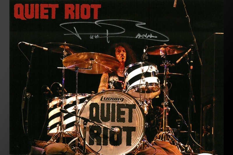 FRANKIE BANALI (QUIET RIOT): CRIADO FUNDO PARA AJUDAR NAS DESPESAS MÉDICAS DO BATERISTA