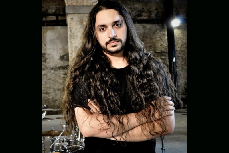 RISIGN AGAIN G3 TRIBUTE: PROJETO APRESENTA FABIO CARITO COMO BAIXISTA OFICIAL