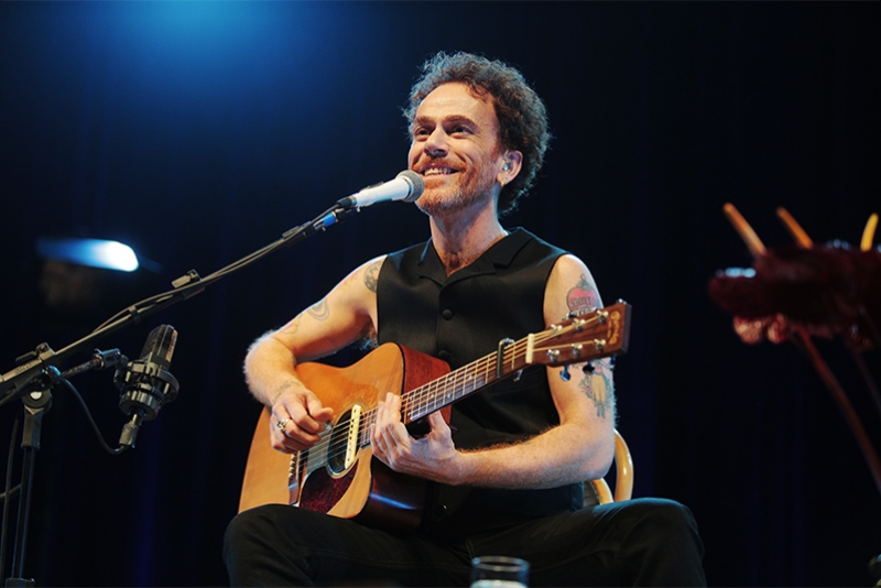 OPINIÃO PRODUTORA APRESENTA NANDO REIS - VOZ E VIOLÃO NO AUDITÓRIO ARAÚJO VIANNA