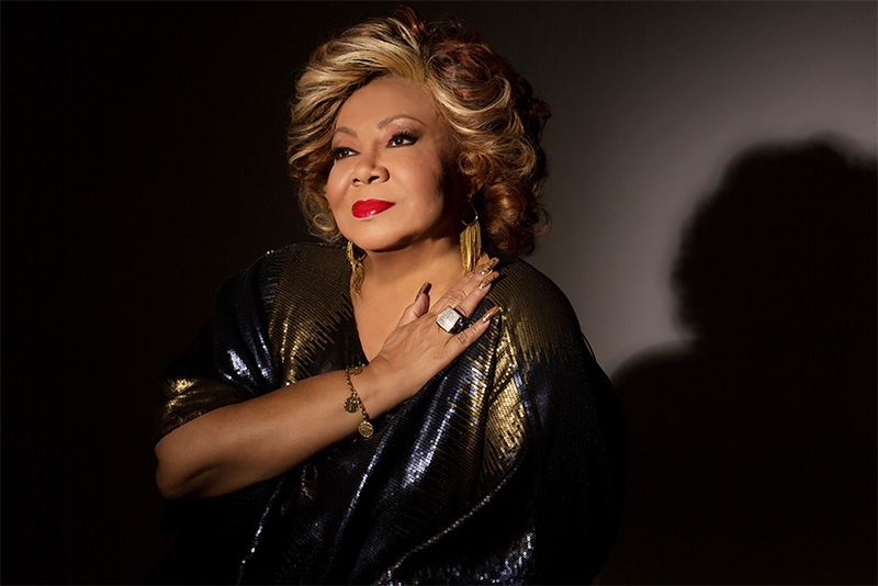 ALCIONE VOLTA A PORTO ALEGRE COM O NOVO SHOW 