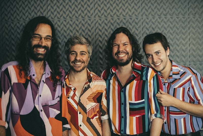 MAGLORE LANÇA CLIPE DE VERSÃO ACÚSTICA DE 