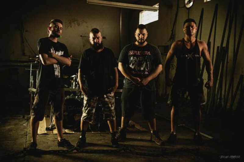 GROOVEDEATH: BANDA ESTREIA O SINGLE 