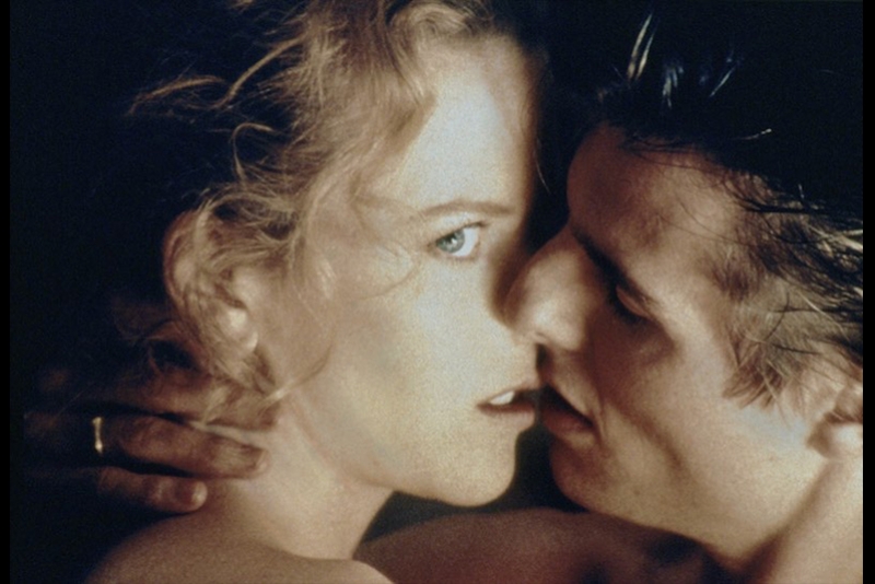 EM AULA ABERTA SOBRE CINEMA E LITERATURA, ROGER LERINA E PEDRO GONZAGA ANALISAM O FILME DE OLHOS BEM FECHADOS E O LIVRO BREVE ROMANCE DE SONHO