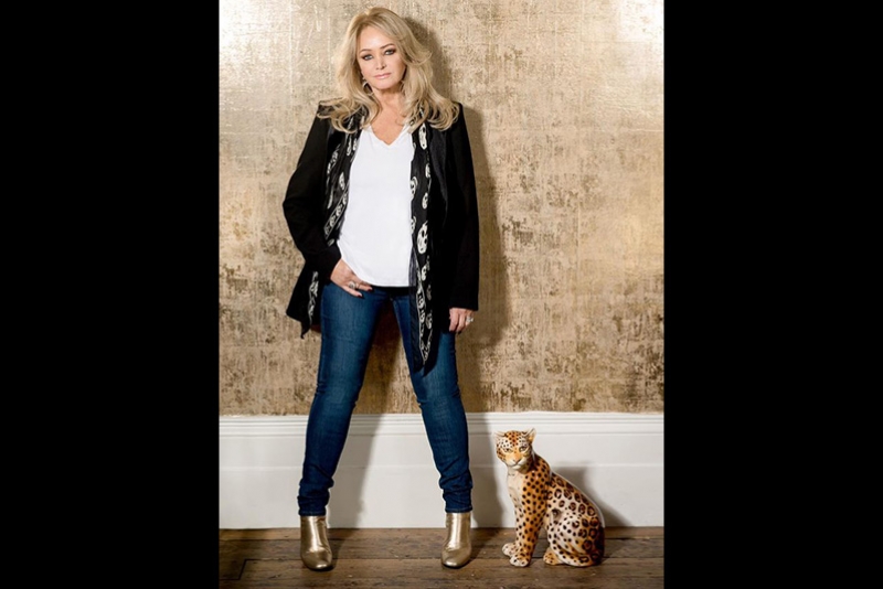 BONNIE TYLER - NOTA DE ADIAMENTO