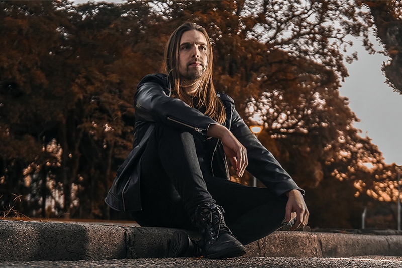 MARCO D’LACERDA LANÇA EP IMPREVISÍVEL APOSTANDO NO ROCK NACIONAL