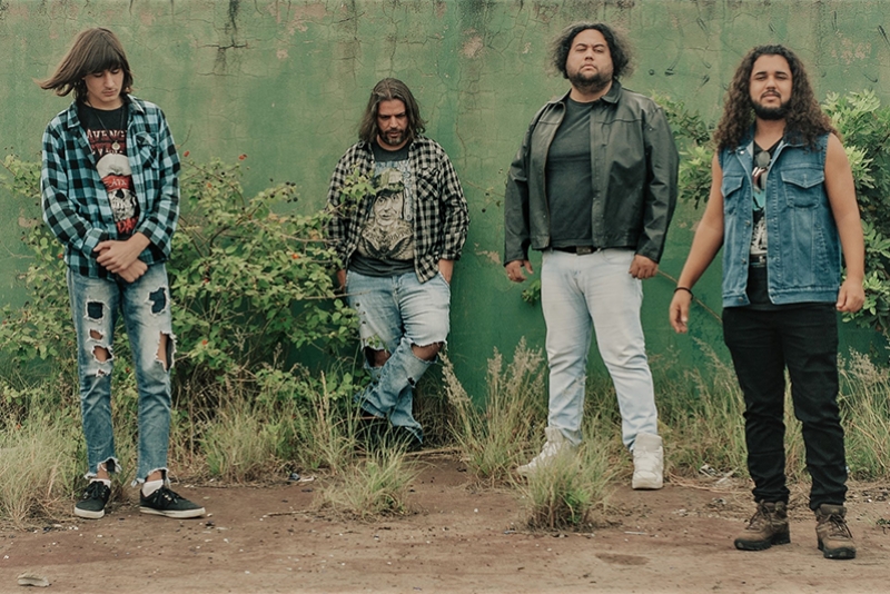INVISÍVEL: PIRATAS SIDERAIS ALERTAM SOBRE DEPRESSÃO EM NOVO SINGLE
