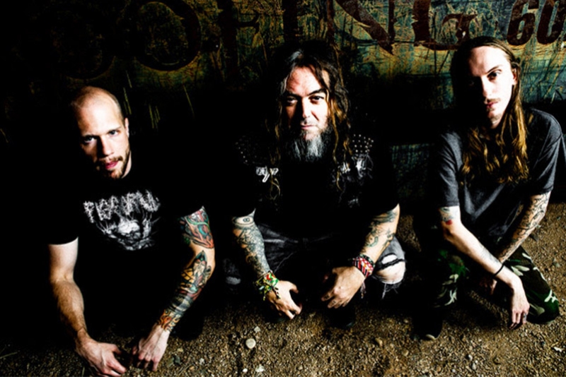 GO AHEAD AND DIE: BANDA DE MAX CAVALERA E SEU FILHO IGOR ASSINAM COM A NUCLEAR BLAST