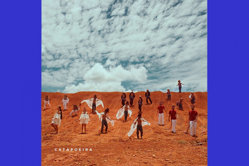 A OUTRA BANDA DA LUA CELEBRA 5 ANOS DE ROCK RURAL AFRO PSICODÉLICO COM EP O “CATAPOEIRA”