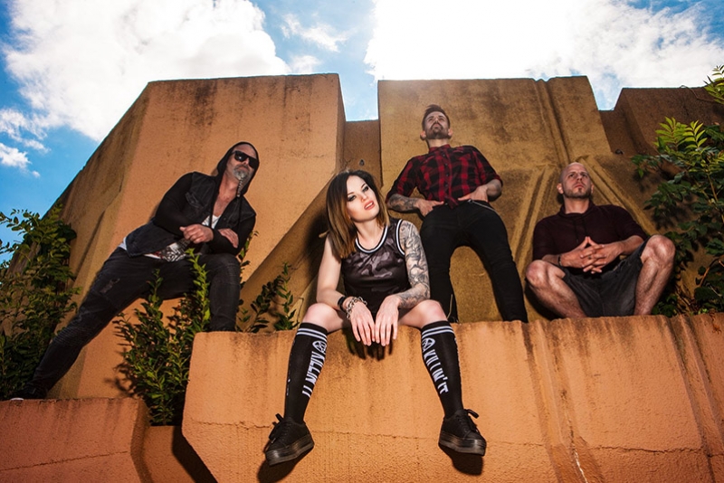 THE HELLFREAKS DISPONIBILIZA NOVO VÍDEO DO SINGLE “RED SKY (UNPLUGGED)”