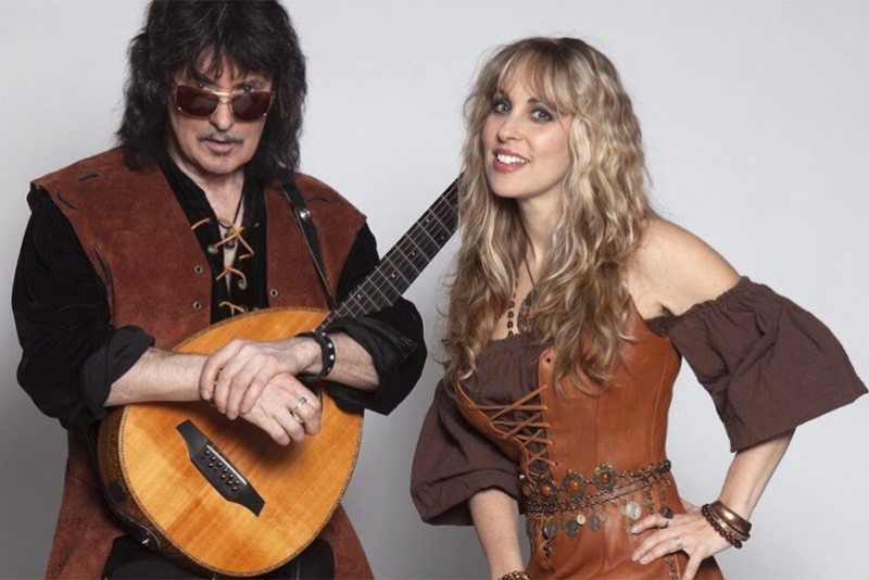 BLACKMORE'S NIGHT LANÇA NOVO SINGLE 
