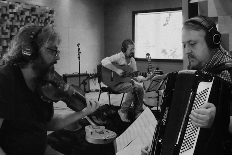 NO CENTENÁRIO DE ASTOR PIAZZOLLA, TRIO FORMADO POR VAGNER CUNHA, BEBÊ KRAMER E PAULINHO FAGUNDES LANÇA HOMENAGEM COM NOVA VERSÃO DE OBLIVION