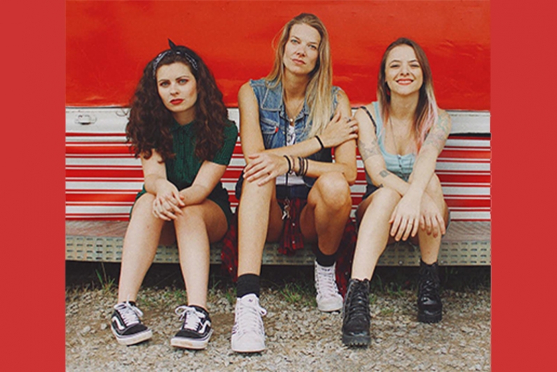 THE M&Ouml;NIC LAN&Ccedil;A NOVO CLIPE "ANDY & I"