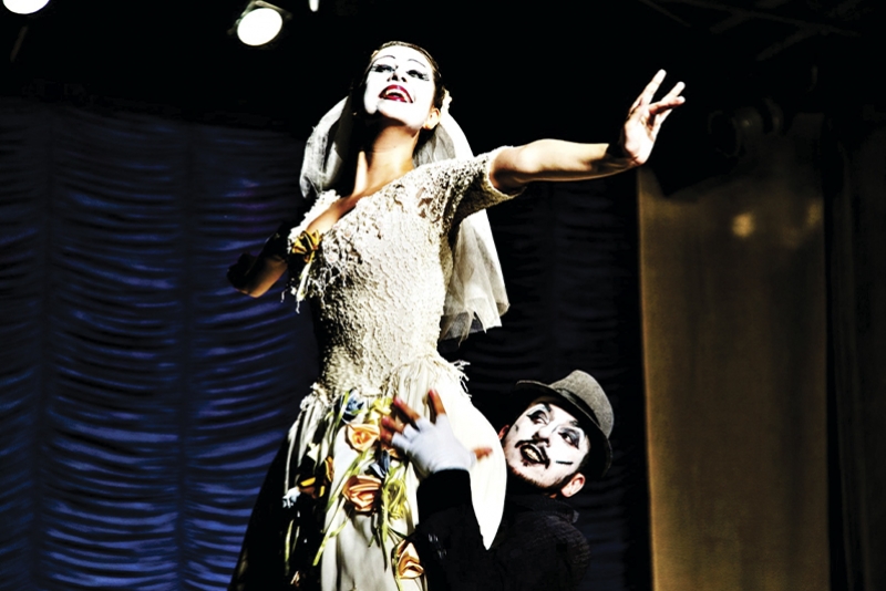 A CASA DE TEATRO ABRE INSCRI&Ccedil;&Otilde;ES PARA A &ldquo;OFICINA ON-LINE COM MONTAGEM AUDIOVISUAL: A ARTE DA COM&Eacute;DIA - DE ARIST&Oacute;FANES AO STAND-UP&rdquo;