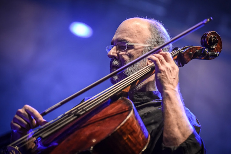 JAQUES MORELENBAUM E CAIO M&Aacute;RCIO APRESENTAM CONCERTO VIRTUAL EM HOMENAGEM A TOM JOBIM
