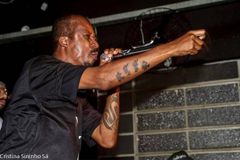 W-YO: RESPONS&Aacute;VEL POR UNIR METAL E RAP NOS ANOS 90, ARTISTA BRASILEIRO PREPARA LAN&Ccedil;AMENTO DE PRIMEIRO VINIL EM CARREIRA SOLO