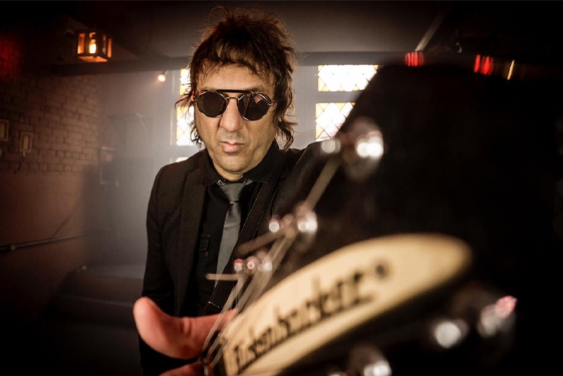 MARCELO GROSS ANTECIPA NOVIDADES DE SEU TERCEIRO DISCO SOLO EM SHOW VIRTUAL