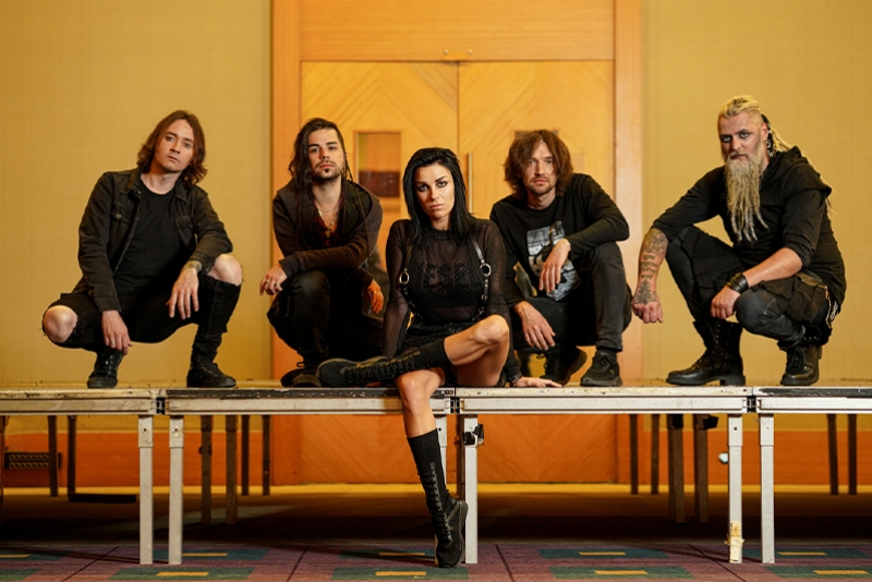 INSAMMER, UMA DAS BANDAS DE METAL MAIS PROMISSORAS DA SU&Eacute;CIA LAN&Ccedil;A "ENDLESS SKY"