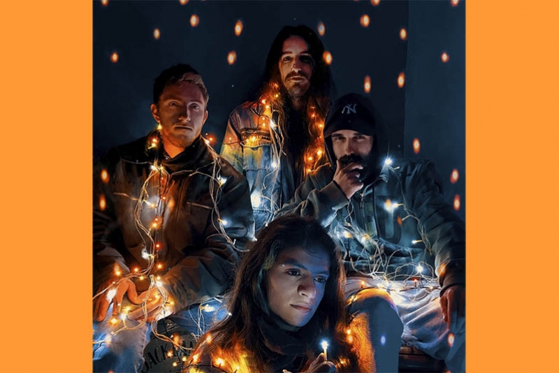 NORT MOSKOW MISTURA ROCK E ELETR&Ocirc;NICO EM 'AS LUZES'