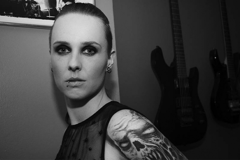 TATI KLINGEL: ARTISTA LAN&Ccedil;A CANAL NO YOUTUBE COM DICAS E T&Eacute;CNICAS PARA CANTO GUTURAL