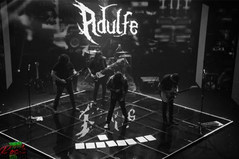 ADULFE: ASSISTA A LIVE COMPLETA DA BANDA REALIZADA NESTE FINAL DE SEMANA