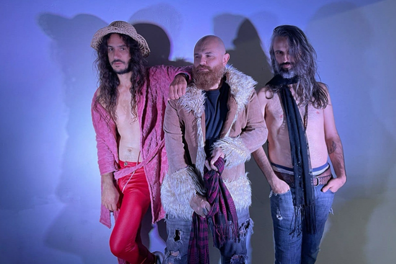 POWER-TRIO &ldquo;DESISTO&rdquo; LAN&Ccedil;A SINGLE &ldquo;AGONIA&rdquo;