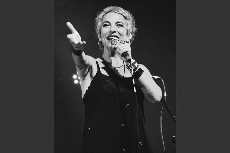 PROJETO PROSA CULTURAL SESC RECEBE ATRIZ DEBORAH FINOCCHIARO PARA BATE-PAPO
