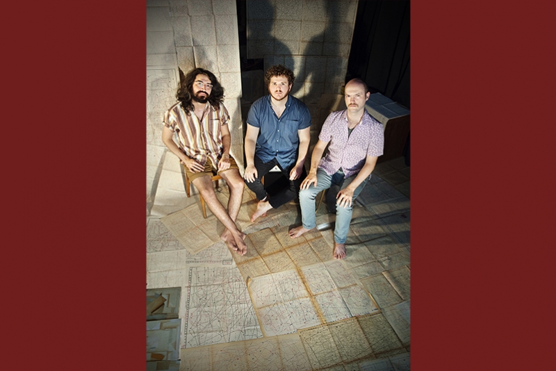 OPINIÃO 35 ANOS APRESENTA: DINGO BELLS - INGRESSOS NO TERCEIRO LOTE