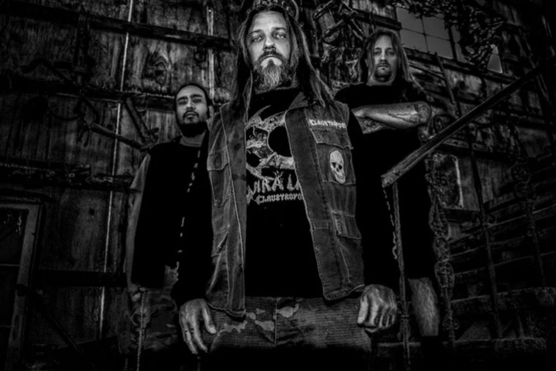 CLAUSTROFOBIA LAN&Ccedil;A NOVO SINGLE &ldquo;NEURO MASSACRE&rdquo;