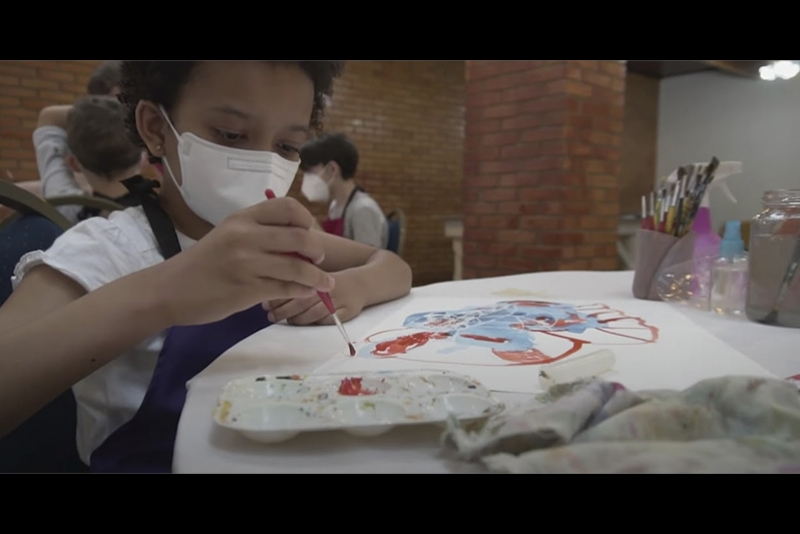 ATELIER DOS ARTEIROS MINISTRA OFICINAS VIRTUAIS E PRESENCIAIS DE DESENHO, PINTURA E CRIATIVIDADE PARA CRIAN&Ccedil;AS