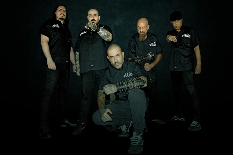 OIT&Atilde;O, BANDA DO CHEF HENRIQUE FOGA&Ccedil;A, TOCAR&Aacute; NO ROCK IN RIO